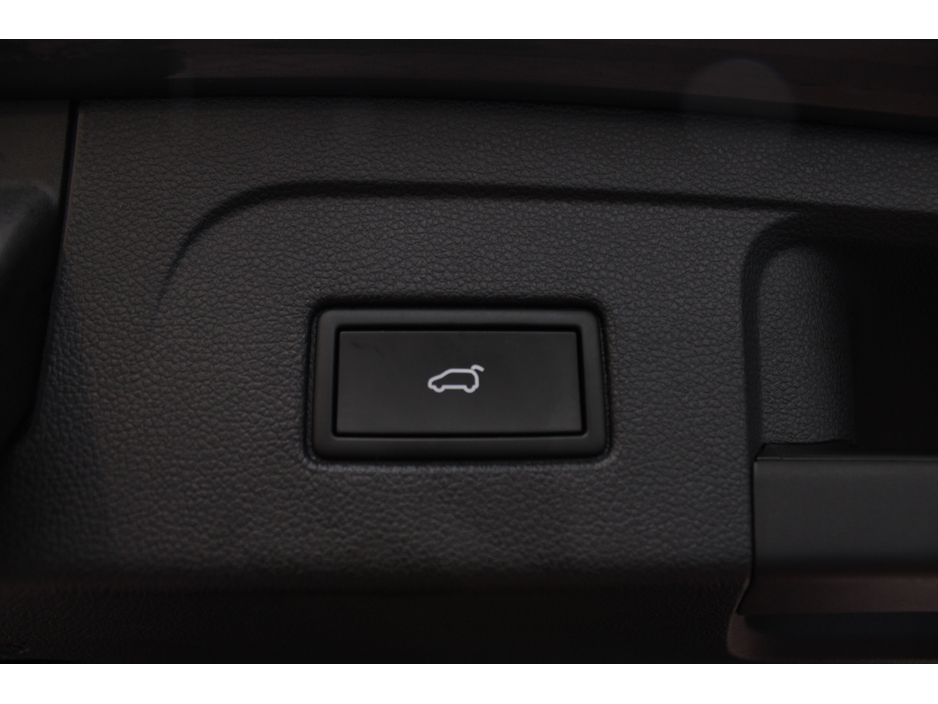 2021 Volkswagen Touran 2.0TDI HIGHLINE PLUS AUTO PAN ROOF  // UPGRADED ALLOYS // STUNNING CAR // BUY WITH CONFIDENCE AA AND SIMI APPROVED DEALER 2026 // FINANCE ARRANGED // ALL TRADE INS WELCOME // WELL WORTH VIEWING // €31,950