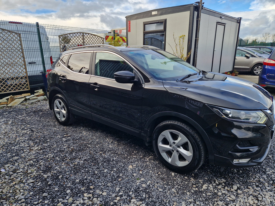 2019 Nissan Qashqai - image 5