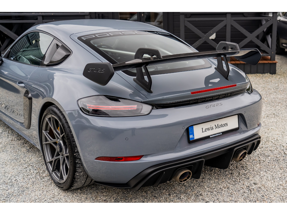 2023 Porsche 718 - image 15