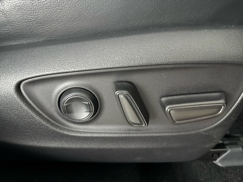 2022 Toyota Rav4 HYBRID PLATINUM €40,950