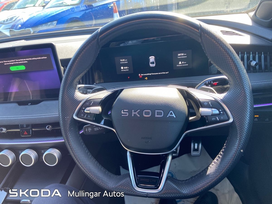 2025 Skoda Superb - image 18