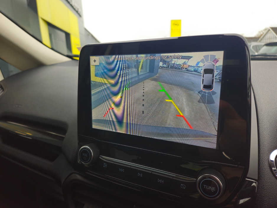 2020 Ford Ecosport - image 18