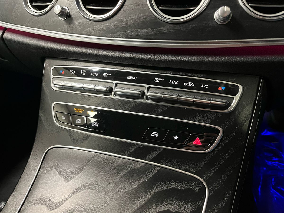 2022 Mercedes-Benz E Class 220d AMG Coupe - 19 Inch Alloys - Reversing Camera - Ambient Lighting - Sat Nav - Climate Control - Heated Seats - Cruise Control - Apple CarPlay/Android Auto €49,950