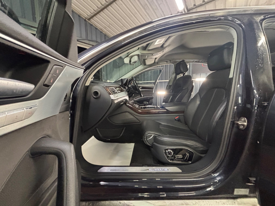 2016 Audi A8 3.0TDI 262HP quattro SE €19,950