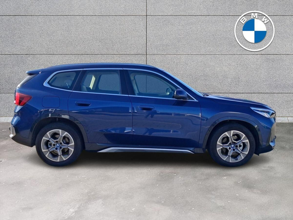 2025 BMW iX1 - image 24