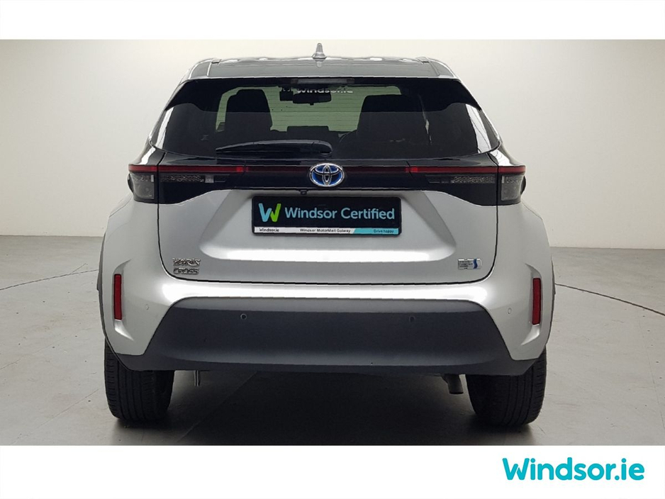 2020 Toyota Yaris Cross - image 11