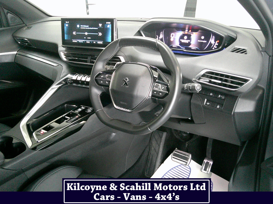 2024 Peugeot 5008 - image 22