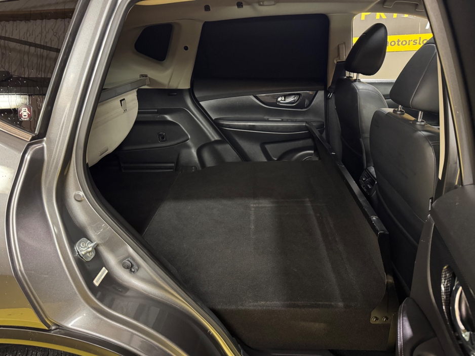 2018 Nissan X-Trail - image 13