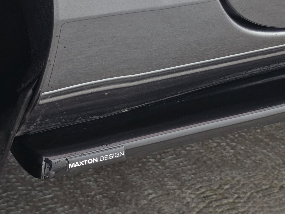 2022 Skoda Superb - image 30