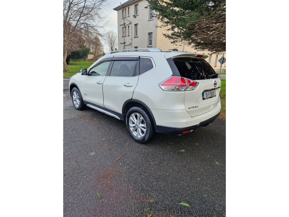 2015 Nissan X-Trail HNT32 5DR AUTO €15,995