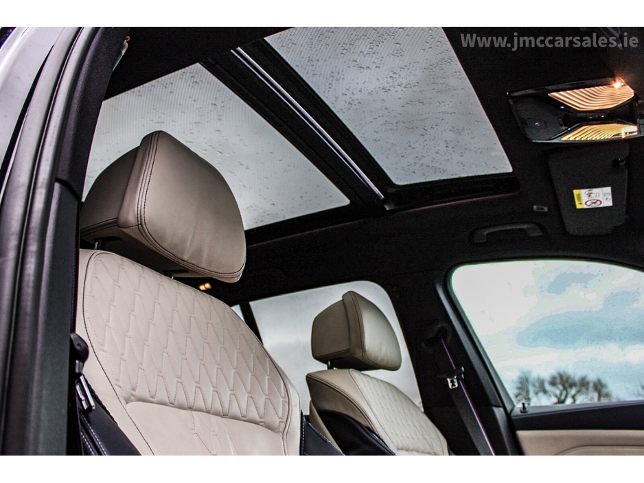 2021 BMW X5 - image 17