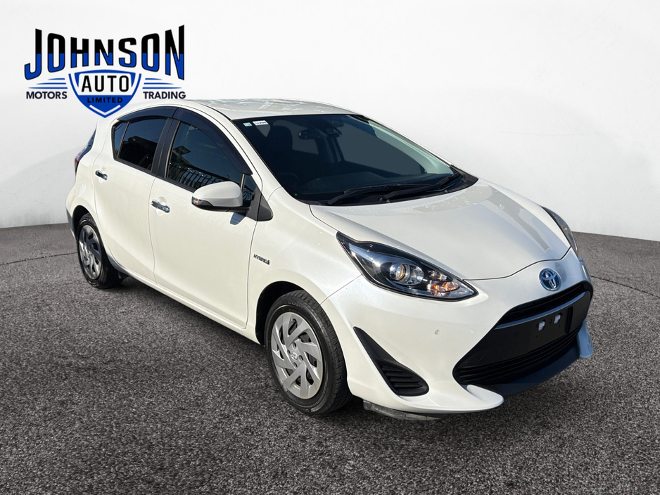 2018 Toyota Aqua - image 7