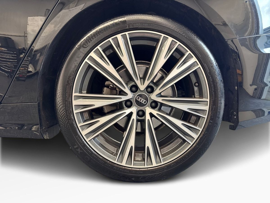 2025 Audi A6 - image 5