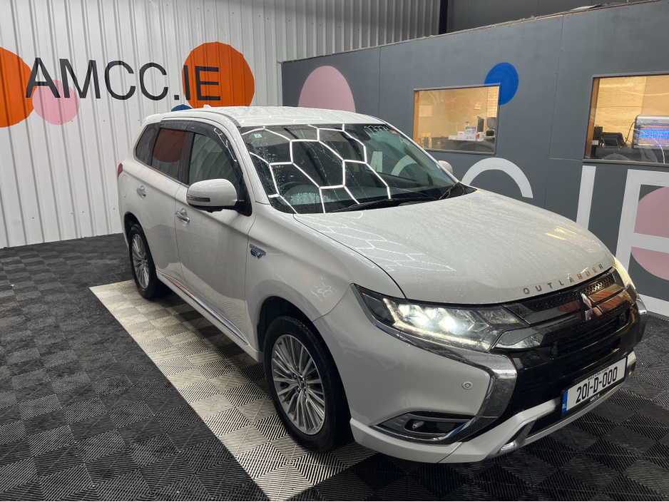 2020 Mitsubishi Outlander €23950 2020 MITSUBISHI OUTLANDER PHEV G 2.4 AUTOMATIC / CRUISE CONTROL / 360° PARKING CAMERA / ELECTRIC HEATED SEATS / HEATED STEERING WHEEL / PADDLE SHIFTERS €23,950