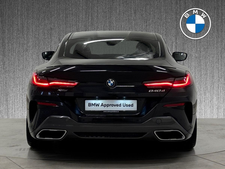 2019 BMW 8 Series - image 15