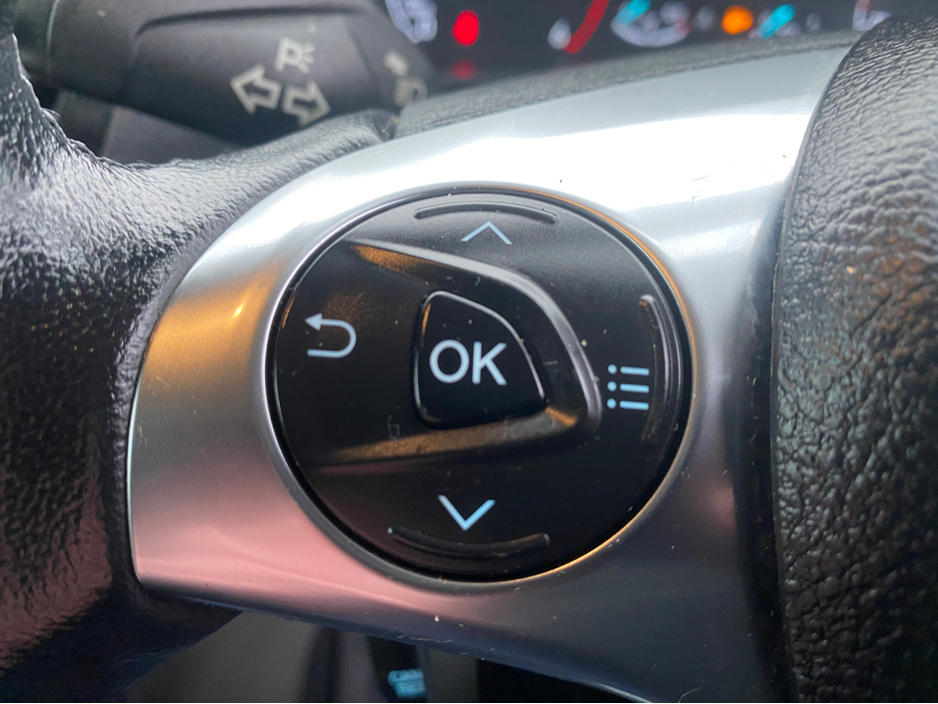 2022 Ford Transit Connect LWB LIMITED EDITION 1.5 TD 120 M M6 3DR €15,443