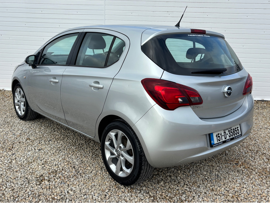 2015 Opel Corsa - image 2