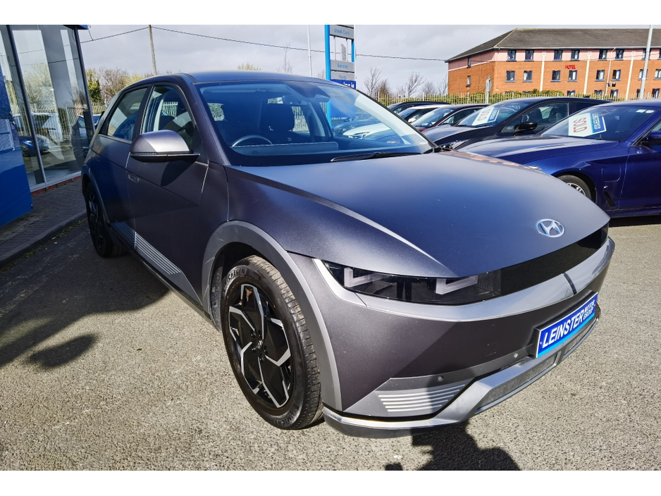 2023 Hyundai Ioniq 5 - image 3