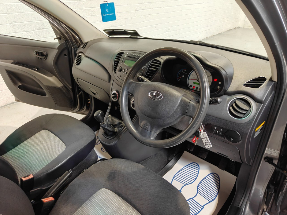 2010 Hyundai i10 - image 12