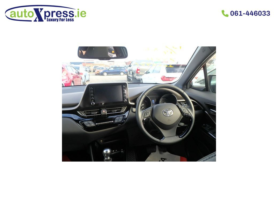 2021 Toyota C-HR Hybrid G, Ultra Low mileage, reversing camera