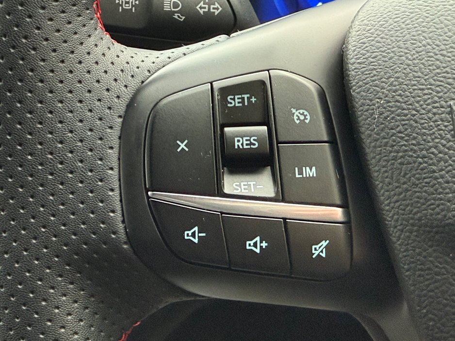 2023 Ford Kuga 2.5 Duratec 225PS PHEV ST-Line Auto €28,950