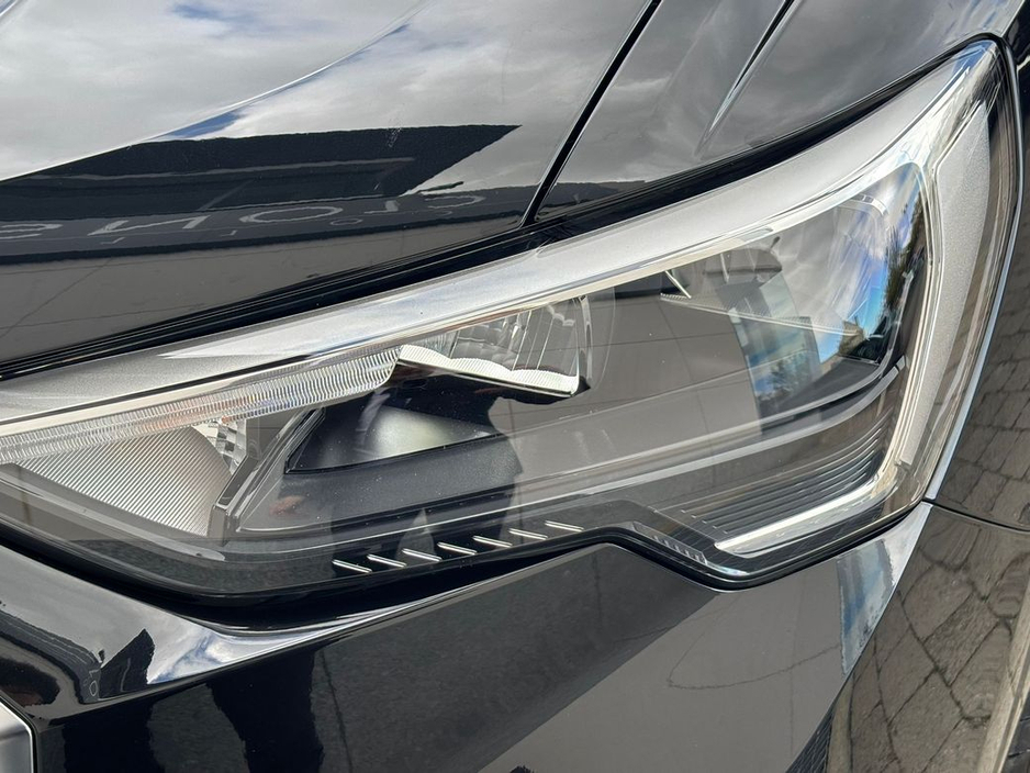 2022 Audi Q3 - image 12