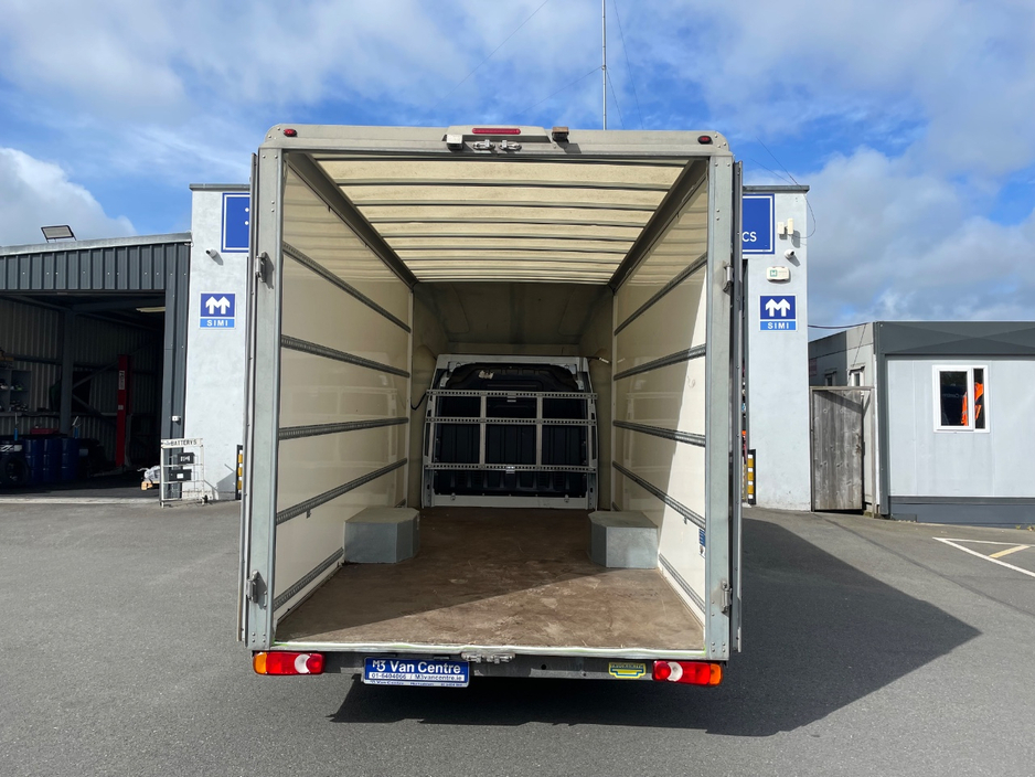 2023 Renault Master - image 22