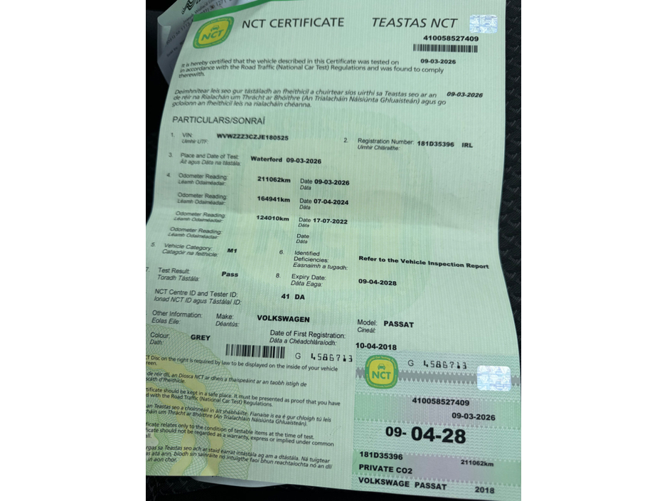 2018 Volkswagen Passat - image 17