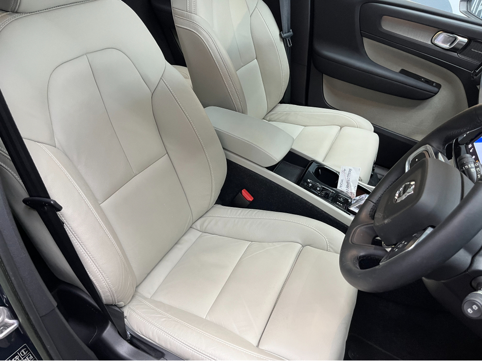 2022 Volvo XC40 2022 VOLVO XC40 RECHARGE PLUG-IN HYBRID T5 INS 1.5 AUTOMATIC / CRUISE CONTROL / 360° PARKING CAMERA / ELECTRIC MEMORY HEATED FRONT & REAR SEATS / PANORAMIC SUNROOF €36,950