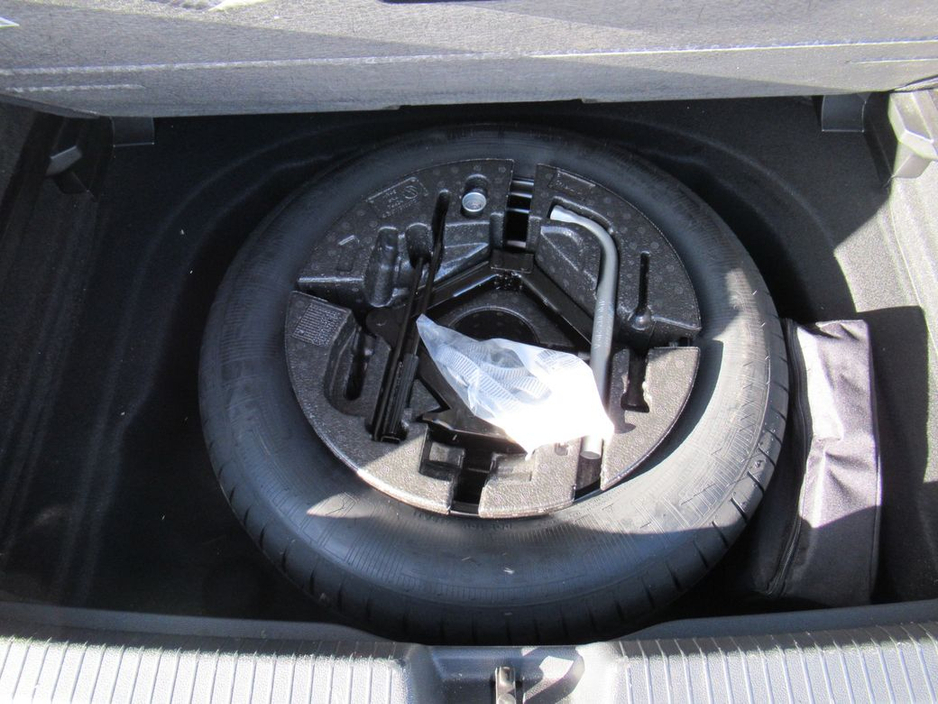 2024 Volkswagen Golf Life 2.0 TDI 115HP 5DR €30,950