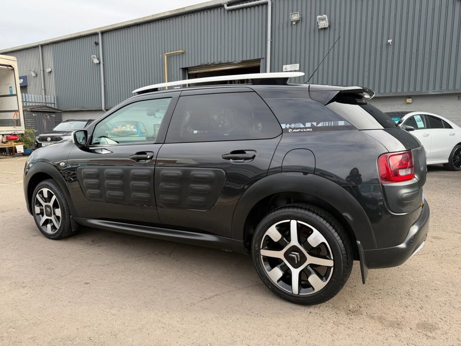 2017 Citroen C4 Cactus - image 7