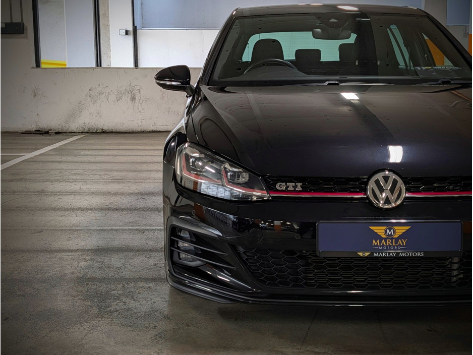 2018 Volkswagen Golf - image 7