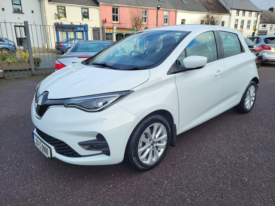 2022 Renault Zoe Iconic Rapid Charge 50Kwh R135, Long Range, Full Renault History €14,950