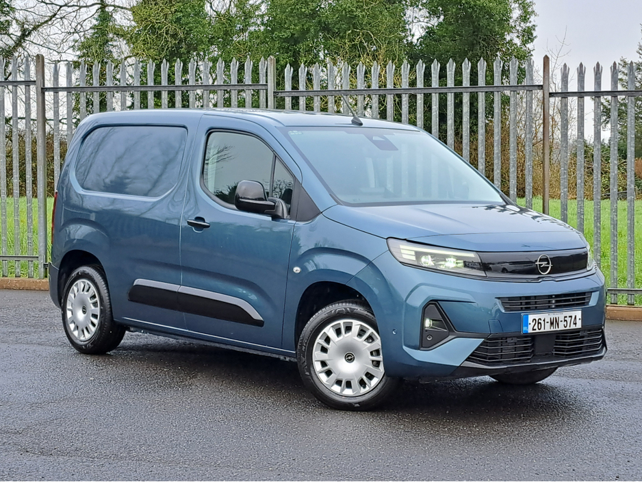 2026 Opel Combo - image 2