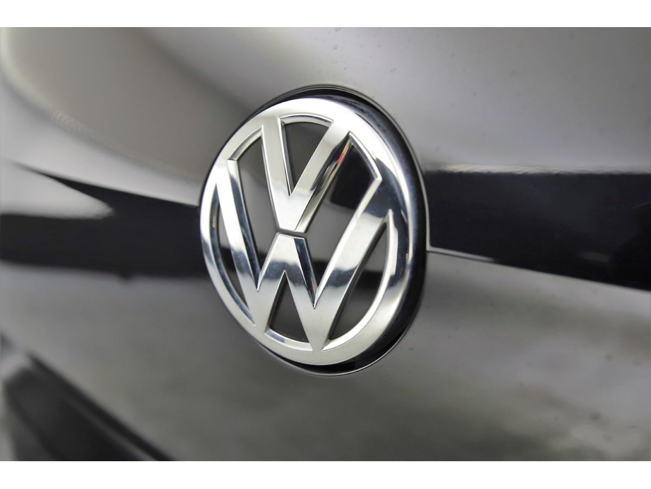 2018 Volkswagen Golf 1.4 TSI DSG HIGHLINE MK7.5 *VERY LOW MILEAGE*UPGRADED 17"ALLOY WHEELS* €19,890