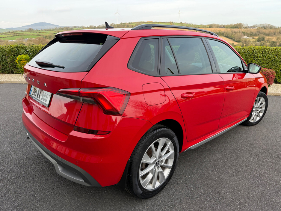 2020 Skoda Kamiq - image 4