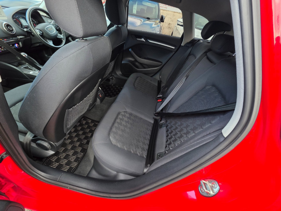 2013 Audi A3 - image 12