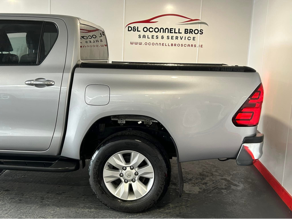 2019 Toyota Hilux - image 6