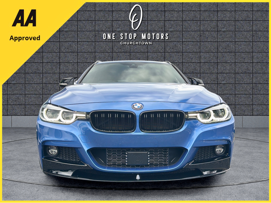 2017 BMW 3 Series - image 9