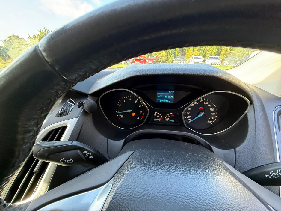 2013 Ford Mondeo - image 6