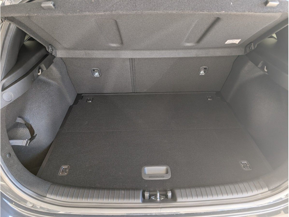 2026 Kia Ceed - image 9