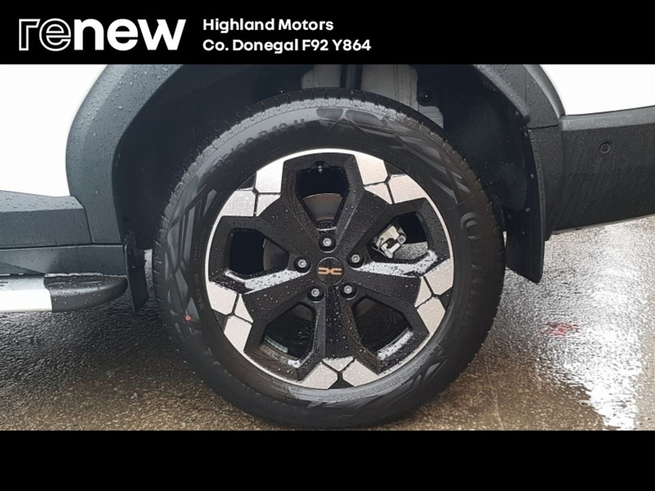 2026 Dacia Bigster Extreme HEV 155 "WITH EXTRAS" €41,395