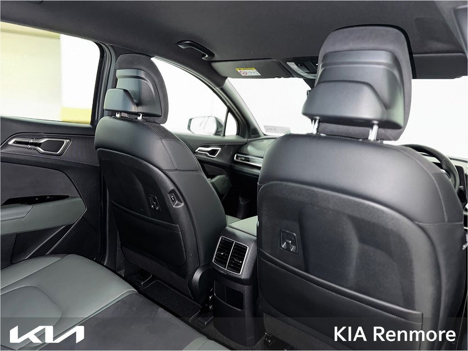 2025 Kia Sportage - image 15