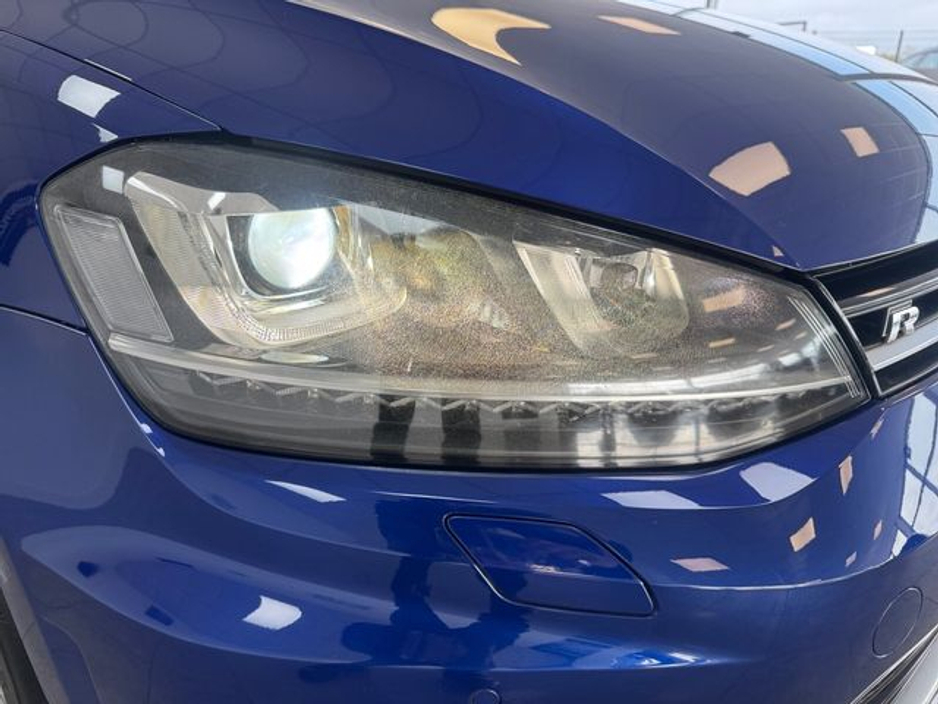 2016 Volkswagen Golf - image 20