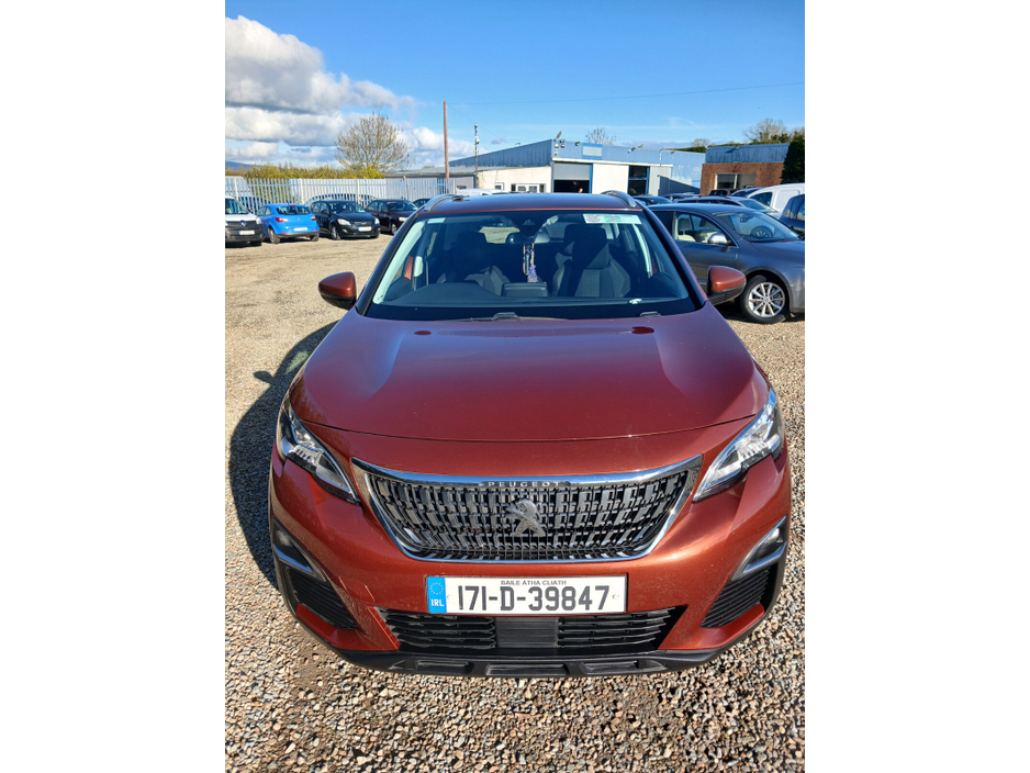 2017 Peugeot 3008 - image 3