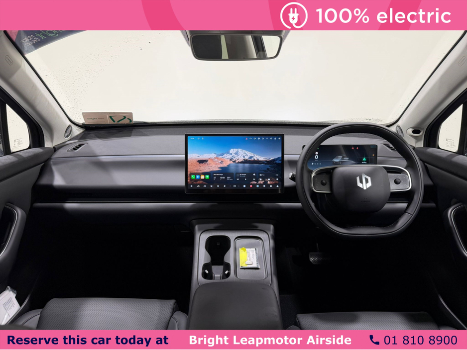 2026 Leapmotor C10 - image 16