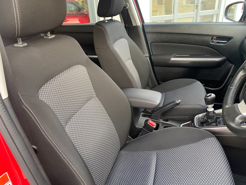 2023 Suzuki Vitara 1.4 Hybrid SZ4 MT €23,950