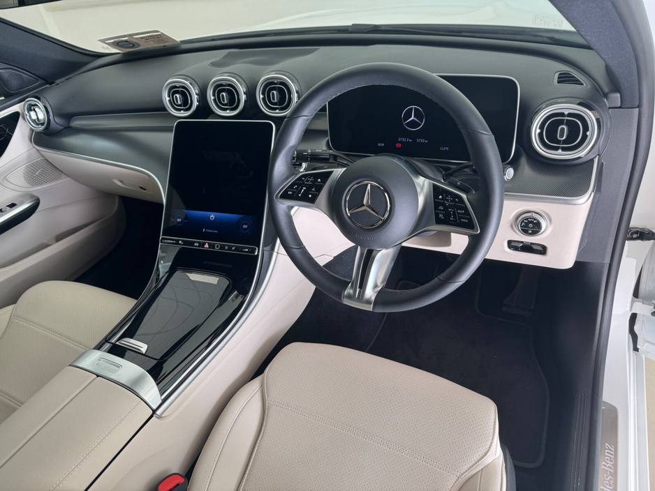2025 Mercedes-Benz C Class - image 16