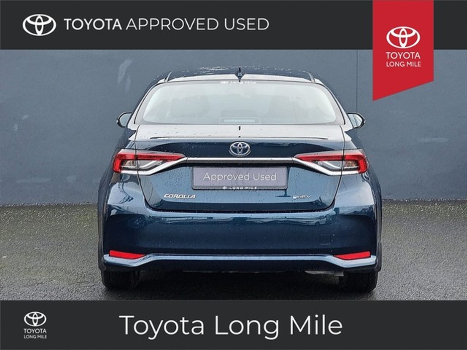 2025 Toyota Corolla 1.8 Hybrid Luna 4dr €32,449