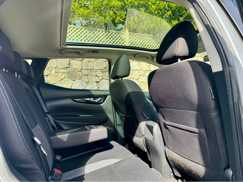 2018 Nissan Qashqai - image 16